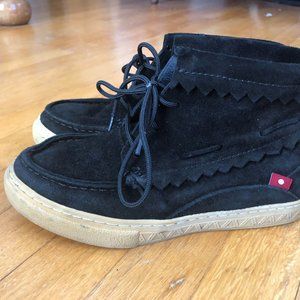 Oliberte Hirari Suede Chukka